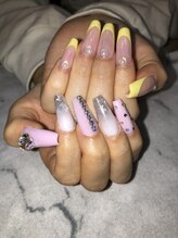 エスフィーネイルサロン ブリーユ(Esfy nailsalon Brille)/蝶々ネイル