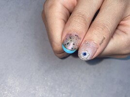 ちぐはぐフレンチネイル