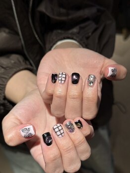 タギネイル(Tagi Nail)/
