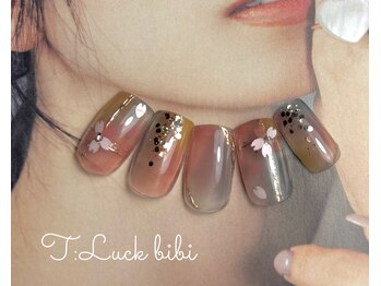 ティーラック ビビ(T:Luck bibi)/【春桜ネイル】