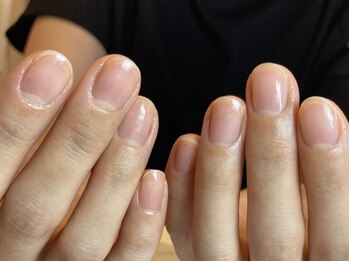 フィオーレ(fiore)の写真/福島市では珍しいウォーターケアのサロン♪爪の形にお悩みの方！縦長で丈夫にしていくネイルケア◎