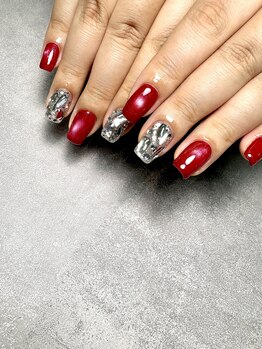 ラキネイル(LAKI Nail)/ちゅるちゅるネイル