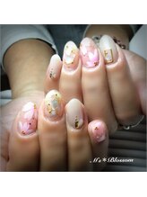 ネイルサロンアンドスクールエムズブロッサム(Nailsalon & school M's Blossom)/ジェルアートやり放題コース
