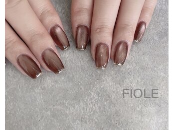 フィオル(FIOLE)/マグネットネイル