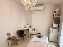 清潔感のある個室空間でゆっくりとお過ごしください。