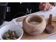 オーサムクレイ(Awesome Clay)/その場で作るクレイペースト