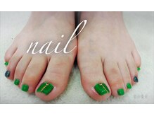 シキ(SIKI)/フットは派手めグリーンカラーで