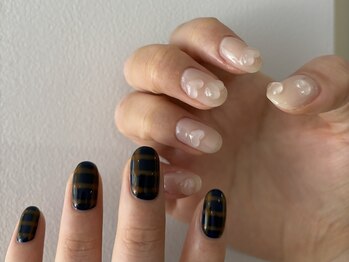 コンフィ(comfy)/チェックネイル