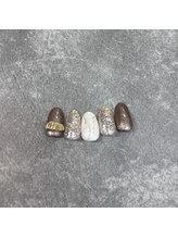 ネイルアンドアイラッシュ アール(ar)/シンプルなトレンドコース