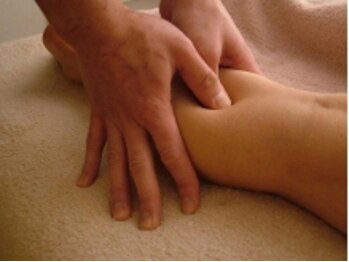 ロイヤルタッチ(Royal Touch)/脚のむくみがすっきり♪