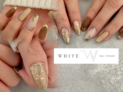 ホワイト(WHITE)の写真