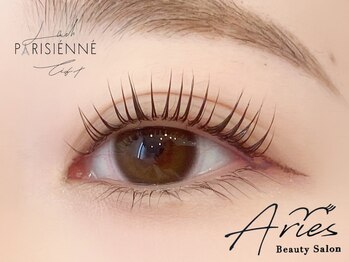アリーズ 心斎橋店(Aries)の写真/【初回オフ無料★まつげパーマ¥5000】保湿コーティング付きで美しさ長持ち♪お得な上下パーマセットも人気!