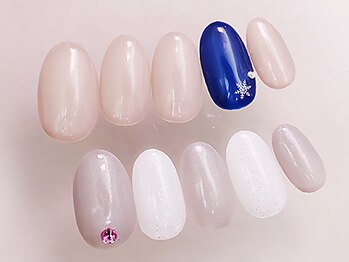 ワンラブネイルズ 池袋店(One Love Nails)の写真/【定額ネイル¥3990～】安くてカワイイ♪毎月トレンドデザイン更新中♪豊富なカラーから色変更OK◎池袋駅
