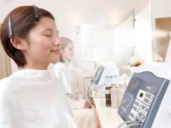 ワララ(Wala'la)の写真/[スキンケアモニター募集!!]お得なセルフエステorプロのハンドテクニックによる本格フェイシャルで肌改善!