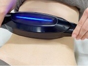 エステティックサロン ビタス 函館(bi ta su)の写真/函館希少!![CAVI-LIPO DUAL]の強力パワーヘッドで脂肪を徹底分解、コリ固まりを排除!脂肪に徹底アプローチ!