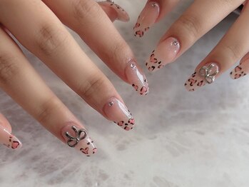 シックエクラ バイ リフレ21(chic eclat by Refre21)/アニマルフレンチ