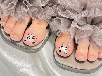 トゥルーネイル アンド アイ 五反田店(TRU NAIL & EYE)の写真/寒い季節も足元を可愛く。おしゃれは足元から、美しさを整える特別な時間☆