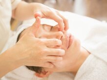 ジュノ 高蔵寺店/フェイシャル施術風景