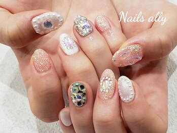 ネイルズアリー 立川店(Nails ally)/韓国ネイル×オーロラ×ビジュー