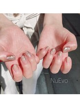 ヌエボ ヘアー ネイル(NuEvo hair Nail)/ニュアンス×ブラウンベージュ