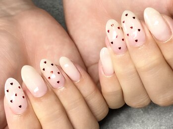 ケイプラス(K PLUS)/ハートドットネイル