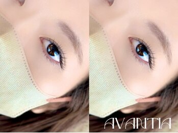 アヴァンティア(AVANTIA)の写真/今話題のマツエク[フラットラッシュ]超軽量/高持続!自まつ毛感覚の付け心地とナチュラルなイマドキまつ毛♪