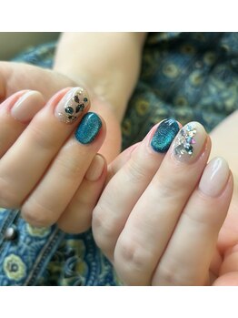 ネイルサロン ジュエル(Nail salon JEWEL)/マグネット×シェル