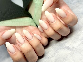 レミア アイラッシュアンドネイル 大船(REMIA)の写真/【初回オフ無料 ワンカラー¥5980】シンプルネイルでも指先を美しく魅せる圧巻の技術★持ち良し!センス良し!