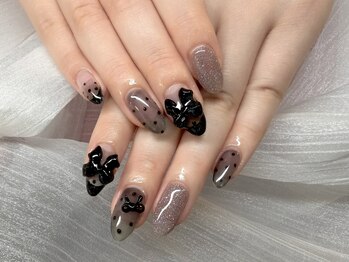 ブラックドットネイル