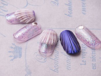 ソルノワ(sol-noir)/