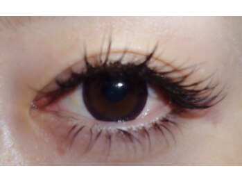 グランデアイズ(Grand de eyes)/下まつ毛もゴージャス!