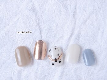 イン ザ ネイル(in the nail)/ダルメシアンアートネイル