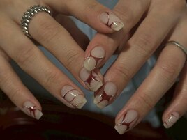 Yuna限定個性派Y2Kネイル