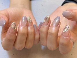 グラデーションネイル