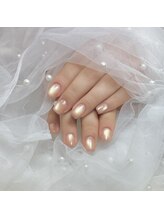 白(HAKU)/マグネットネイル