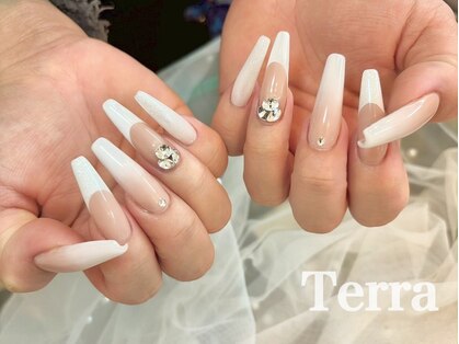 ネイルアンドまつげエクステ テラ 銀座店(Terra)の写真