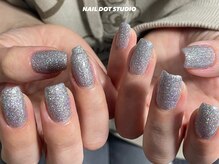 ネイルドットスタジオ 堺筋本町(NAIL DOT STUDIO)/ラメワンカラー