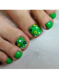 【フット親指アート】