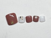 クレスト 高槻店(CREST)/フットネイルお色味の変更もOK！