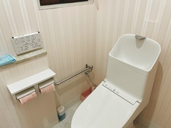 ビクシー(vixxcy)/トイレ内