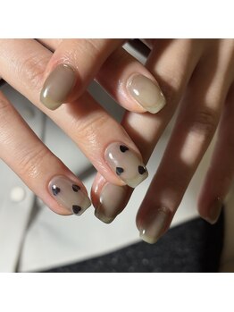 シースルーブラック