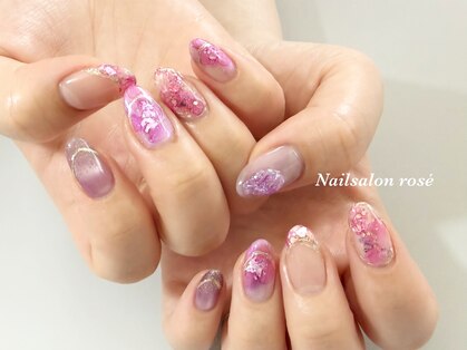 ロゼ(Rose`)の写真