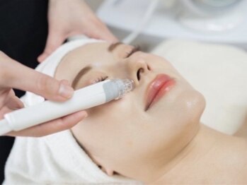 スゥ(Sod)/毛穴洗浄ハイドロフェイシャル