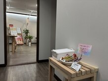 ヒカリノ接骨院 整体院 西岐阜/【待合】