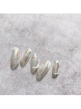 ヌエボ ヘアー ネイル(NuEvo hair Nail)/ニュアンス×うねうねネイル