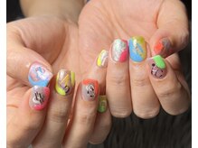 エイチ(h)/カラフルネイル