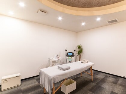 サロン ニヒル(SALON NIHIL)の写真
