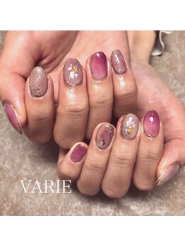 ヴァリエ(VARIE)/ニュアンスネイル