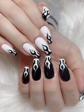 エム(EM)/ファイヤーネイル