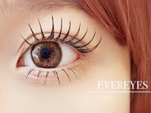 エバーアイズ ルチアネイル 新宿南口店(EVER EYES×e+LUCIA NAIL)